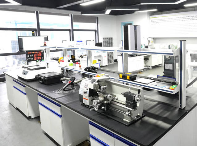 Assurer la qualité à partir de la source des matériaux : renforcer la compétence de base des équipements de fabrication de briques